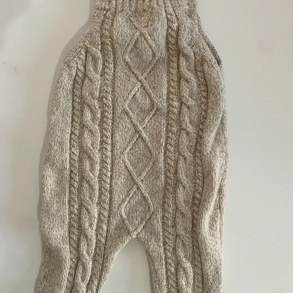 Cable Knit overalls in Cream - Picture 2 of 4